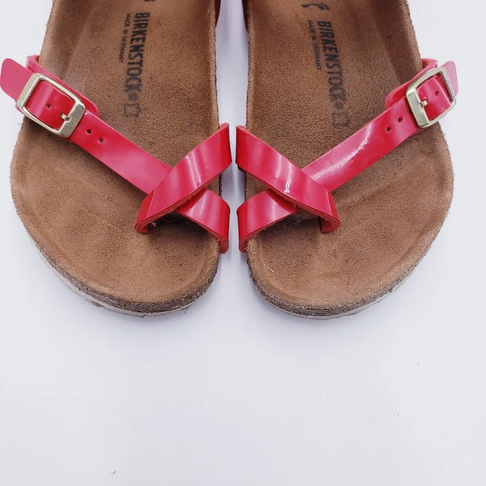 Birkenstock Kid's‎ Taormina Sandals Patent Red Birko-Flor Buckle Euro 34 US 3.5
